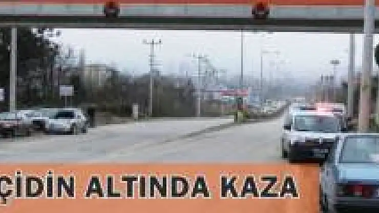 Hastaneye Giden Kadına Otomobil Çarptı