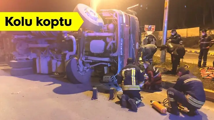 Tır devrildi, sürücünün kolu koptu