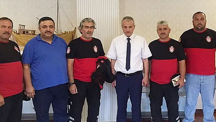 İHH Arama Kurtarma ekibinden Vali Dirim'e Ziyaret