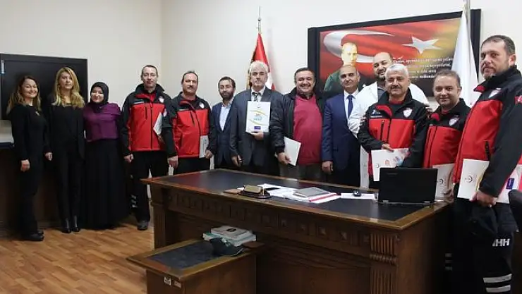 İhh Kurtarma Ekiplerine İlk Yardım Eğitimi