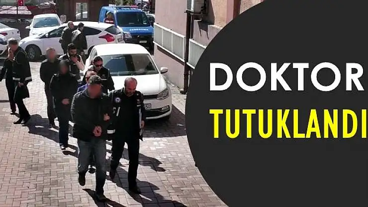 İhraç edilen bir doktor tutuklandı