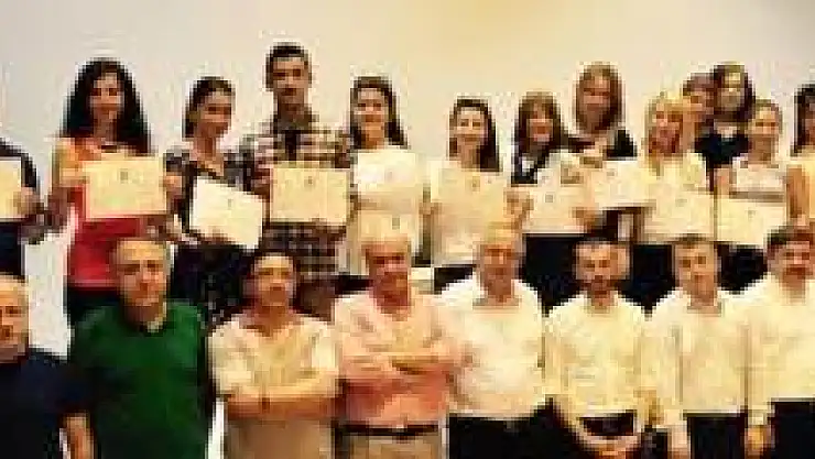 İş garantili muhasebe kursu tamamlandı