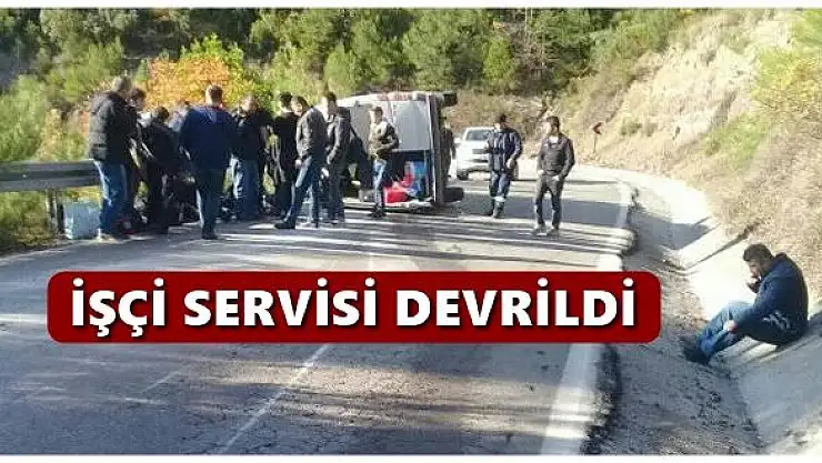 İşçileri taşıyan minibüs devrildi