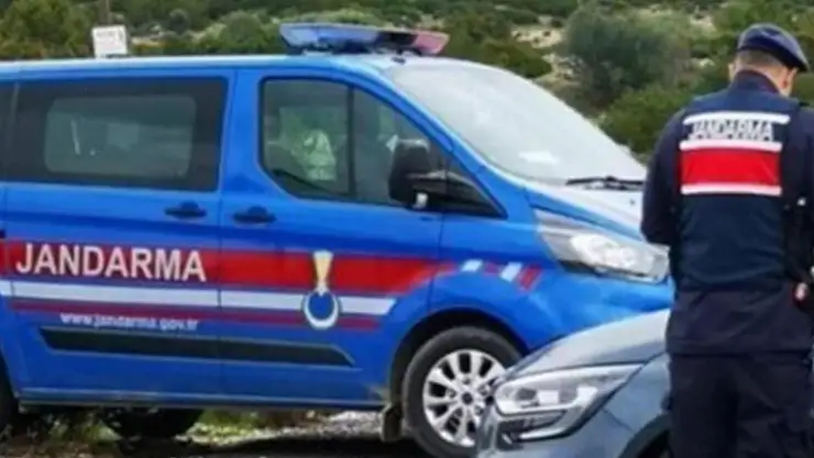 Jandarma şüphe üzerine üstünü aradı