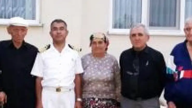 Kıbrıs Gazisine anlamlı ziyaret