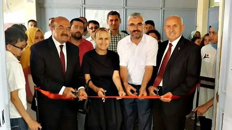 Kozcağız Ortaokulu öğrencilerinden bilim fuarı