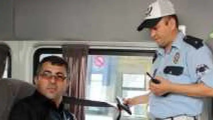 OKUL SERVİSLERİNE SIKI DENETİM