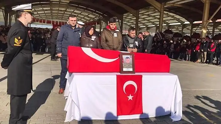 Şehit Er, son yolculuğuna uğurlandı