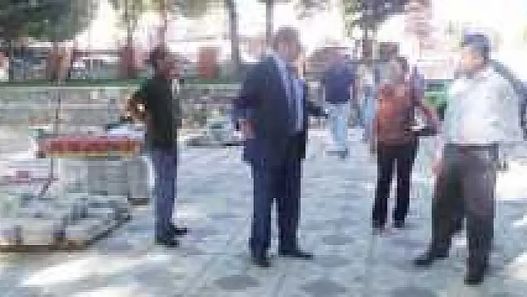 SOSYAL TESİSİN BAHÇESİ GÜZELLEŞİYOR