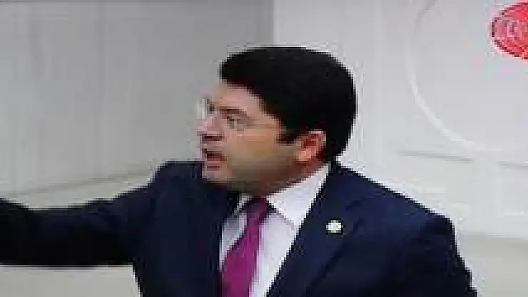 Tunç, Kaçak Saray Eleştirilerine Böyle Cevap Verdi