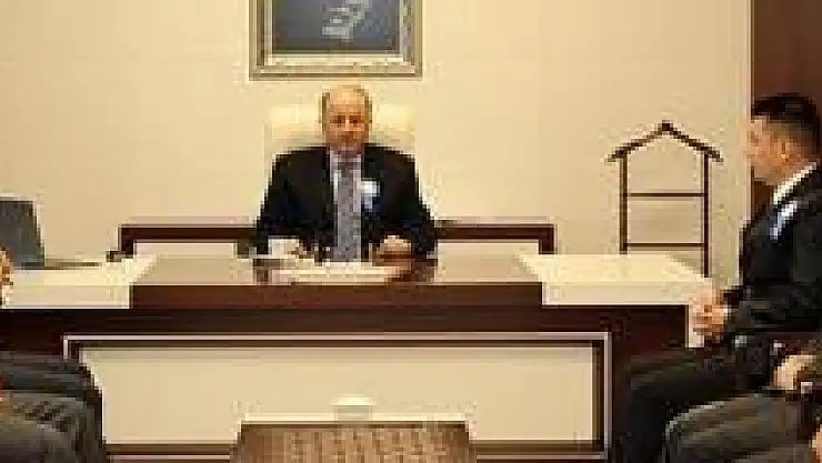 Vergi haftası ziyaretleri sürüyor
