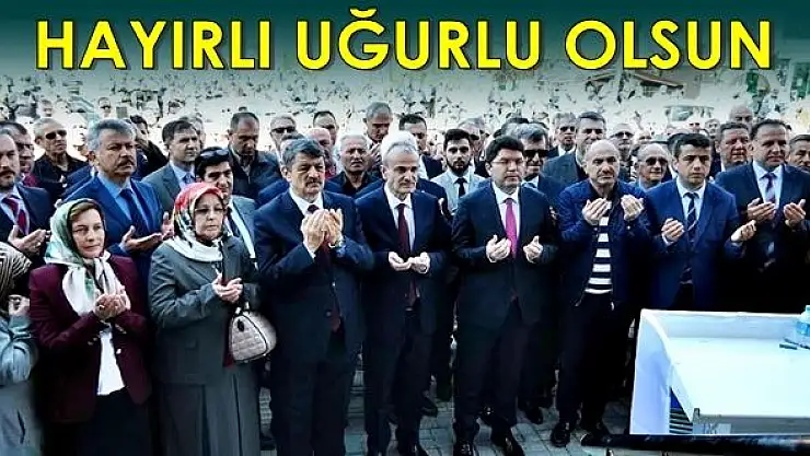 Yalı Camii dualarla hizmete girdi