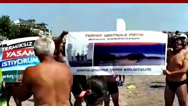 Yüzme maratonunda termik santral protesto edildi