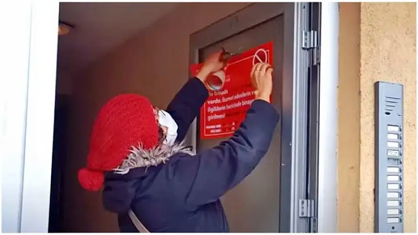 Vaka olan binalara uyarı afişi