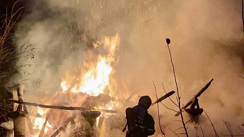 Köyde korkutan yangın