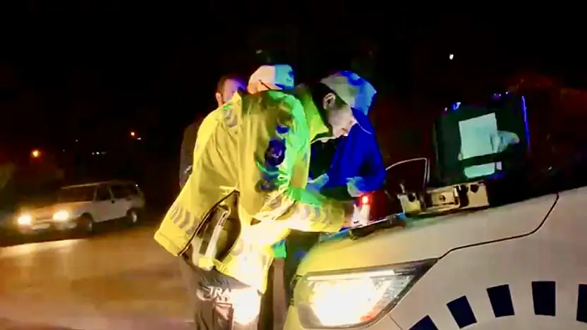 Tıyırtı rampasında polisin sabır testi