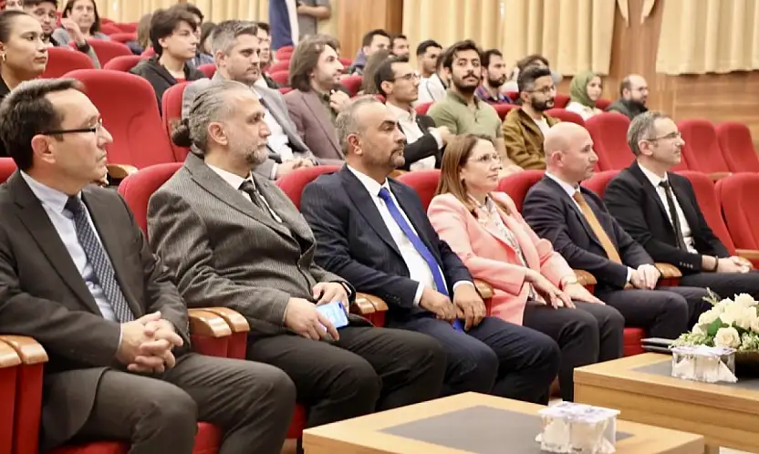 BARÜ'de yapay zeka eğitimi tamamlandı