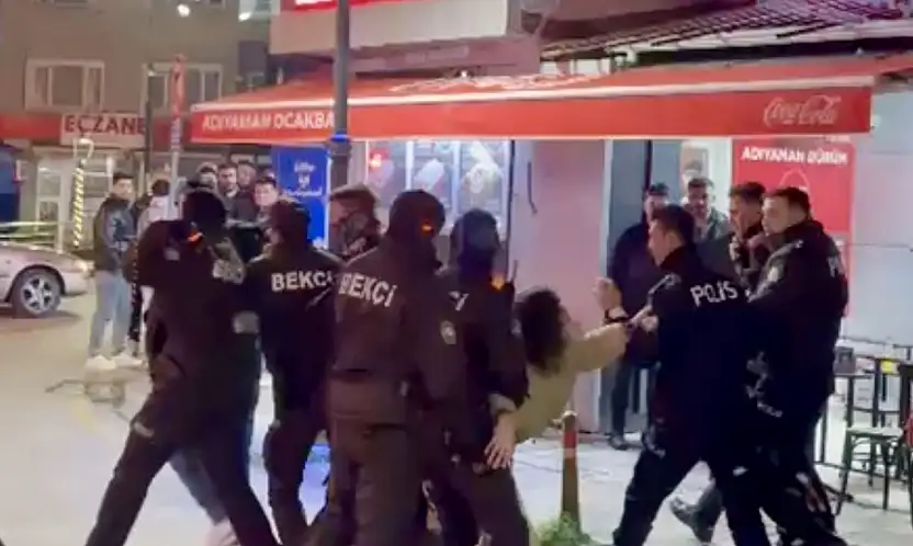 Yukarı Çarşıda olay çıktı