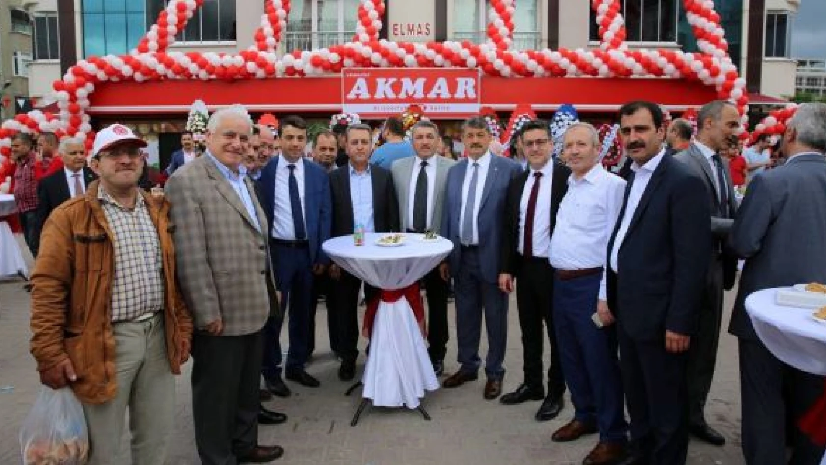 Akmazlar Akmar Market açıldı