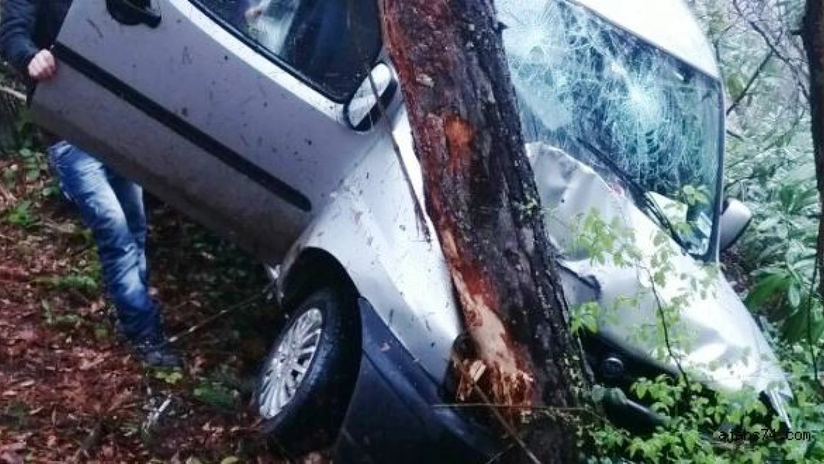 Kumluca'da feci kaza, 1 ölü 1 Yaralı