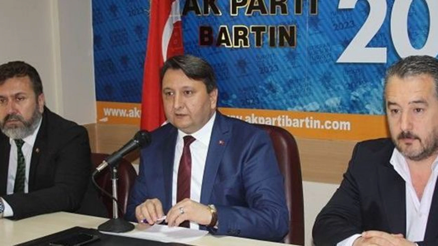 AK Parti kutlu yürüyüşüne devam edecek