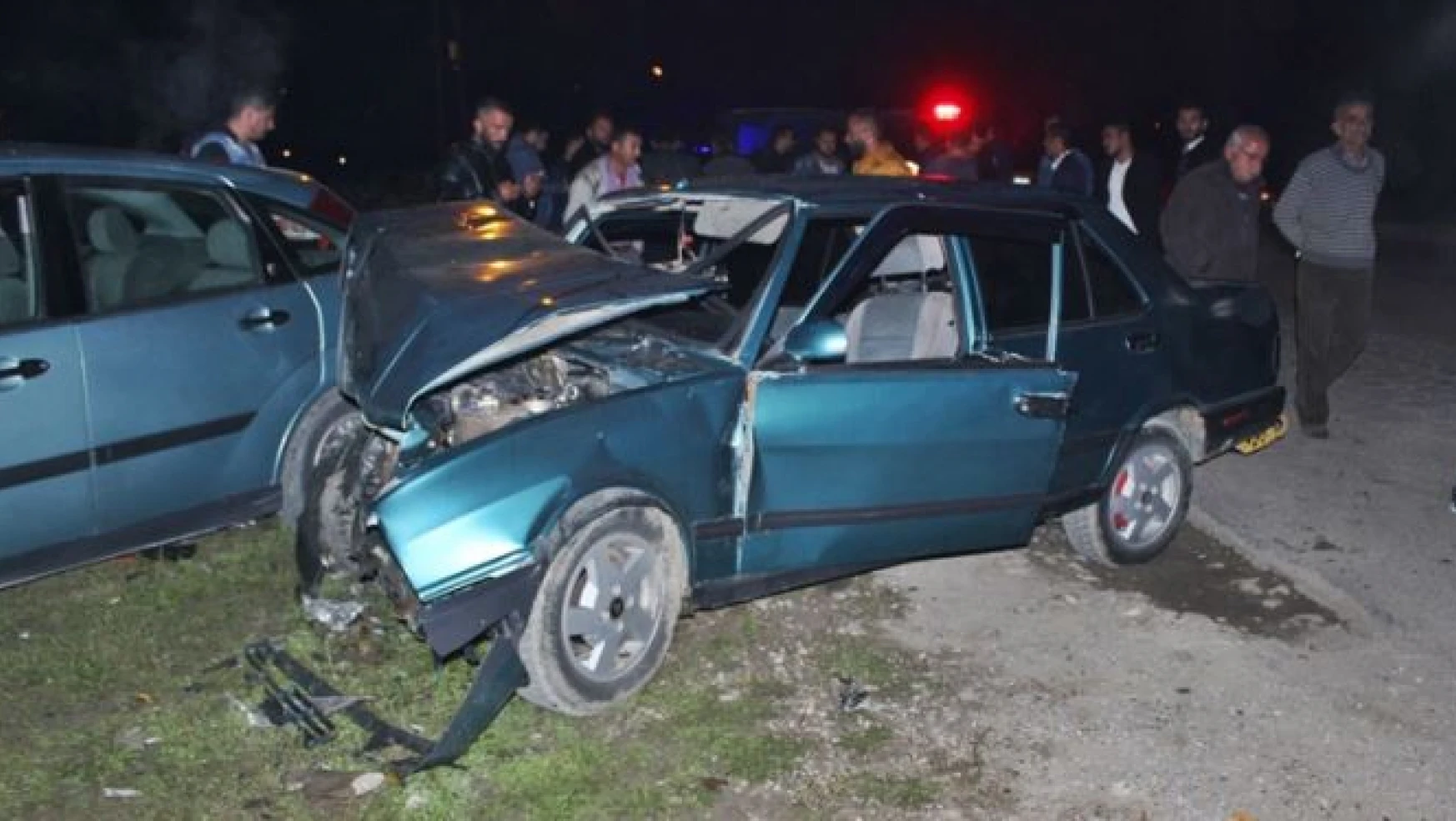 Bartın'da İki Otomobil Çarpıştı: 5 Yaralı