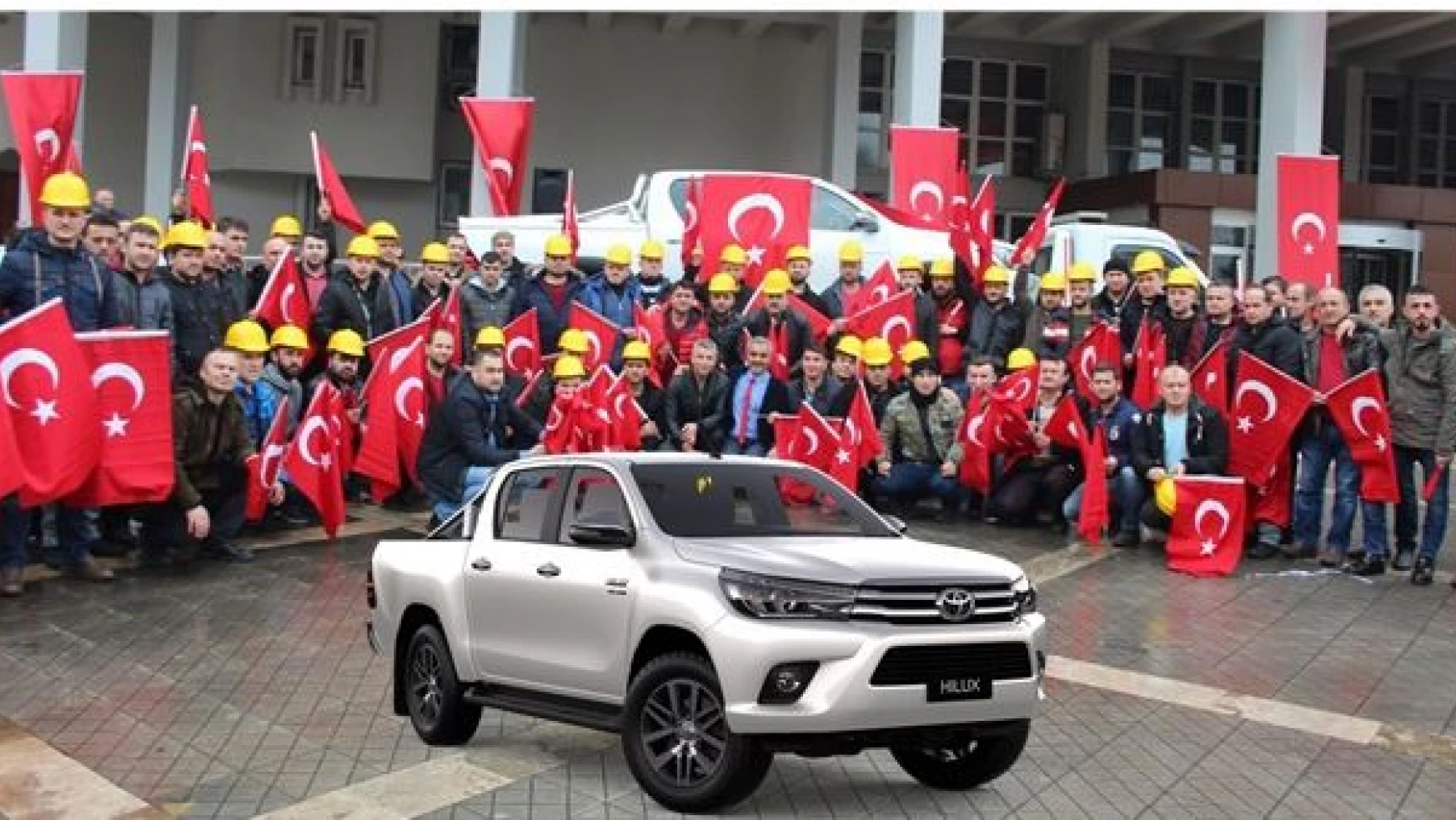 Madencilerden Mehmetçik'e arazi aracı desteği