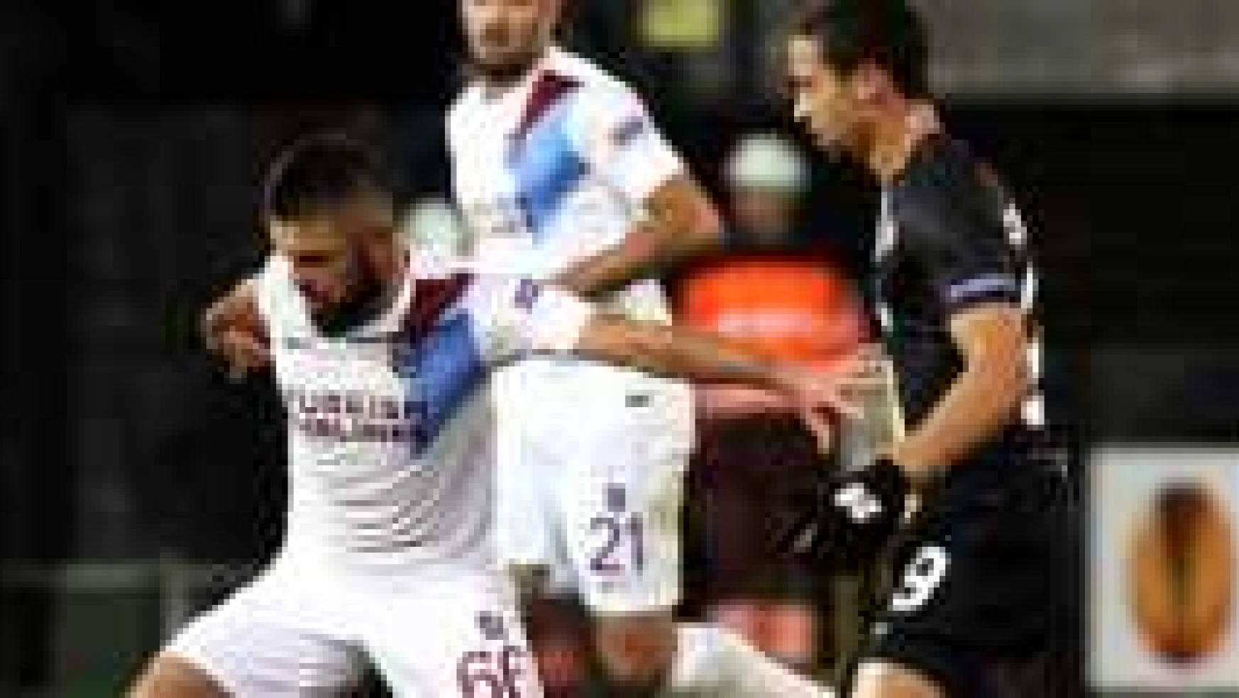Trabzonspor Lokeren İle Berabere Kaldı