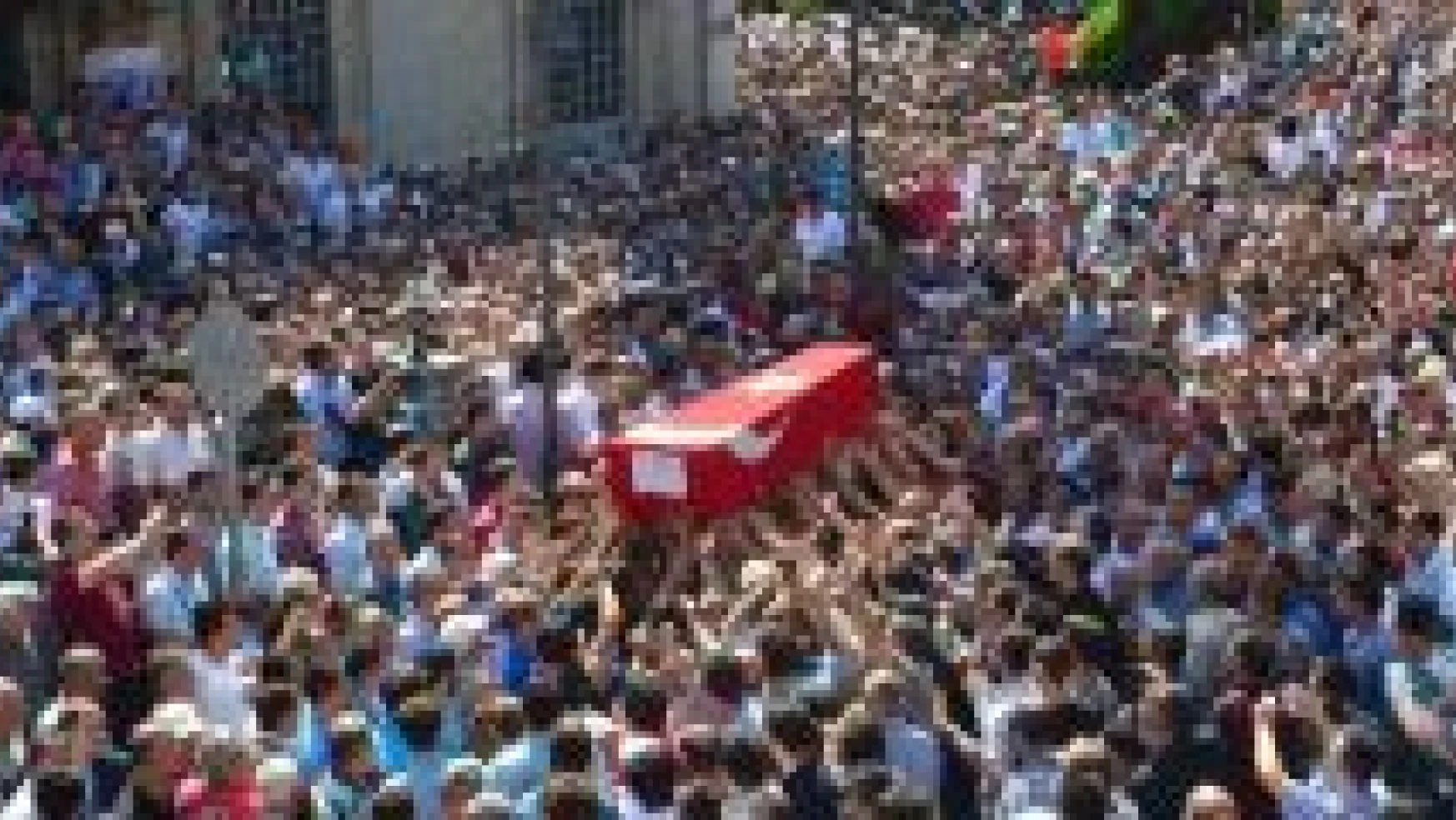 Zonguldak'ta binlerce kişi şehidini uğurladı
