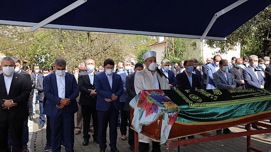 Behiye Tunç son yolculuğuna uğurlandı