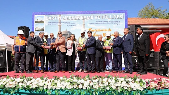 Merkez caminin temeli törenle atıldı
