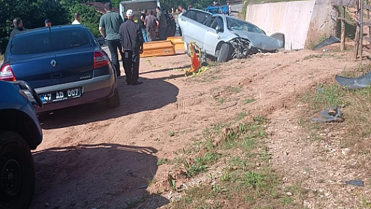 Bayrama gelen aile kaza yaptı