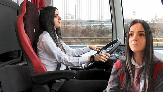 Hosteslikten otobüs kaptanlığına