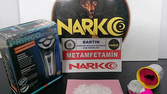 Kargo paketini alırken yakalandı