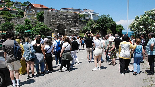 Sahillerde bayram yoğunluğu