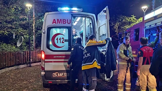 Bartın'da 2 arkadaş ırmağa düştü