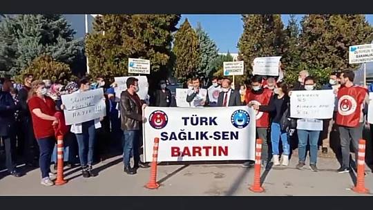 Hastane önünde basın açıklaması