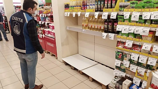 Market depolarına ani baskın