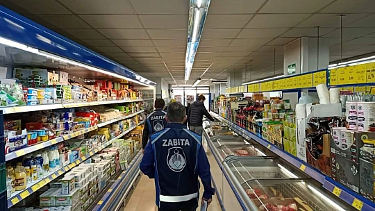 Market depolarına ani baskın