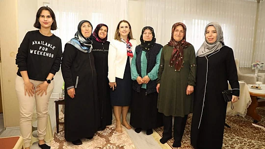 Valinin ayağının tozuyla ilk ziyareti