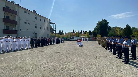 Cansız bedeni bulunan asker için tören