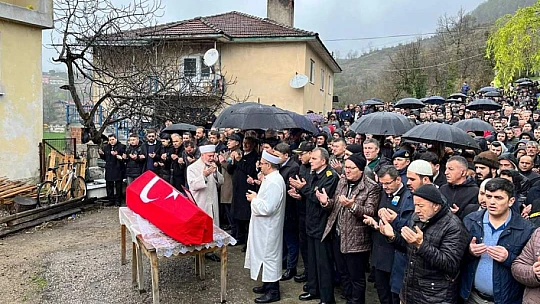 Şehit Madenci son yolculuğuna uğurlandı