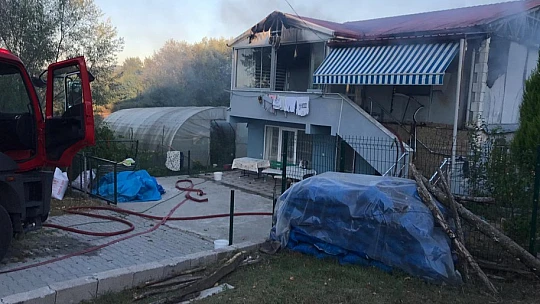 Köyde Korkutan Yangın