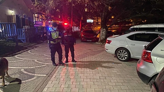 İnkumu'nda şok denetimde ceza yağdı