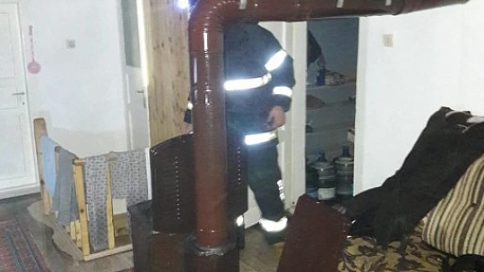 Bacada çıktı, çatıya sıçradı