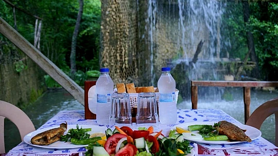 Amasra'da gez, Kumluca'da konakla