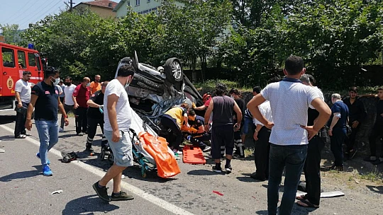 Sıkışmalı kaza, olay yerinden ilk görüntüler