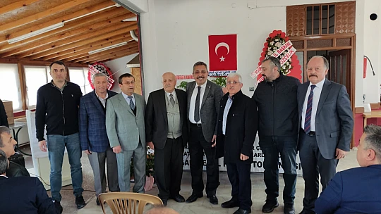 Marangoz ve mobilyacılar odasında seçim