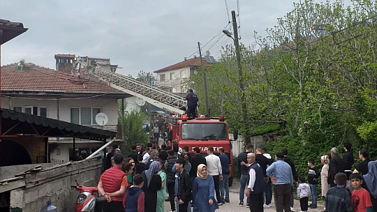 Köyde yangın çıktı
