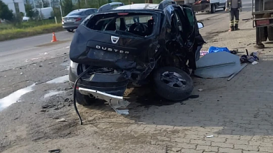 Feci kaza kamerada
